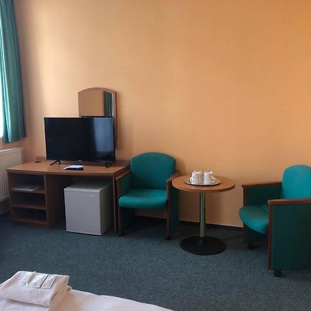 Grandhotel Novy Bor Luaran gambar