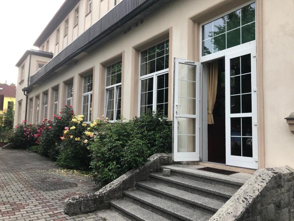 Grandhotel Novy Bor Luaran gambar
